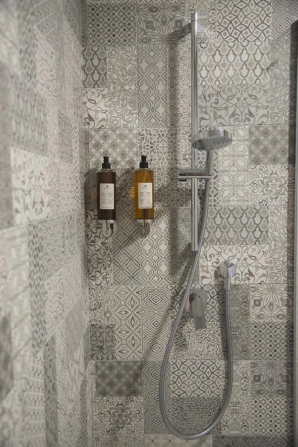 Apartamentos Core Suite Sevilla 0*,